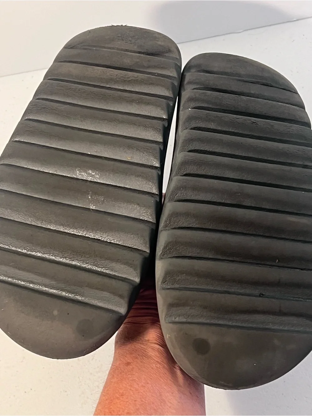 Black Minimal Slide Sandals